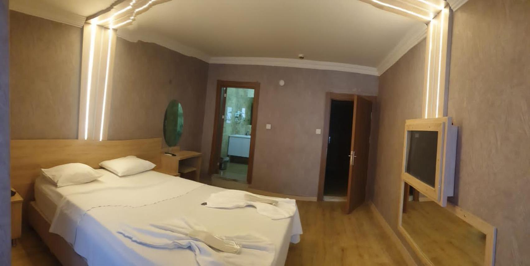 City Light Otel Istanbul Bagian luar foto
